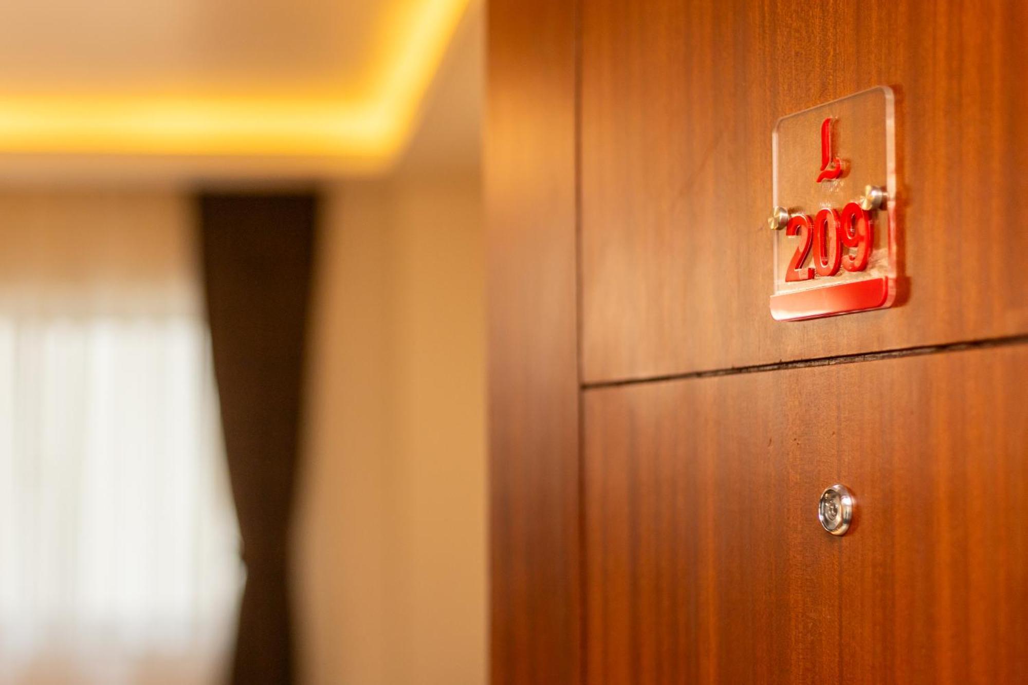 Hotel Mandala Norling Lords Prime Kathmandu Exterior foto
